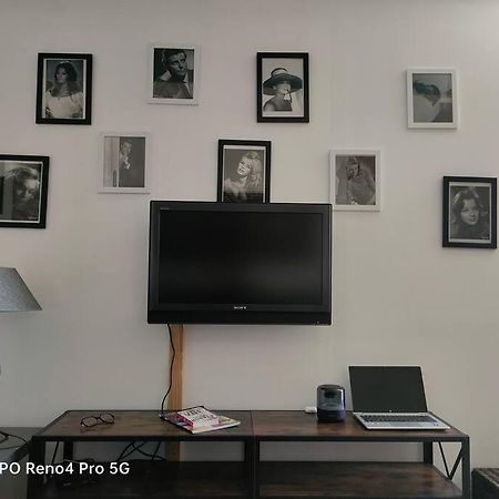 Grand T2 Esprit Loft Coeur De Ville Sète Dış mekan fotoğraf