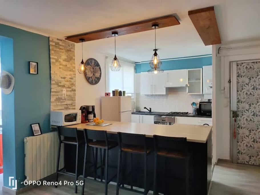 Grand T2 Esprit Loft Coeur De Ville Sète Dış mekan fotoğraf